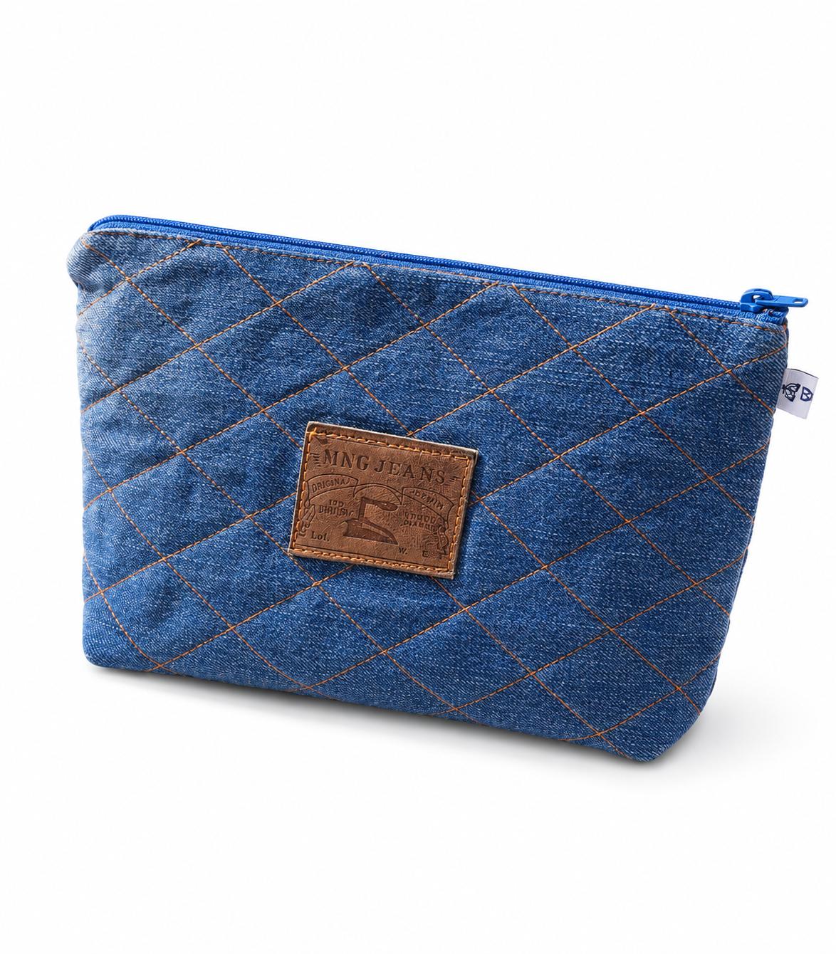 Pochette moyenne bleue claire